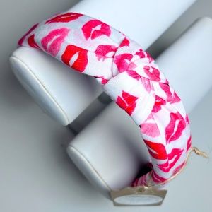 💋 LIPS HEADBAND | KNOTTED TOP | New In Package
